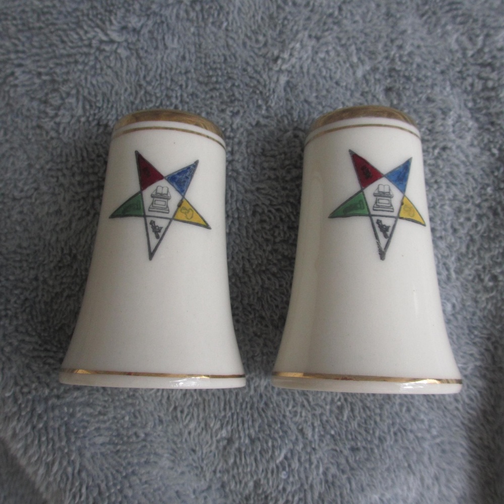 2 pc vintage Masonic Eastern Star Ceramic SHAKER